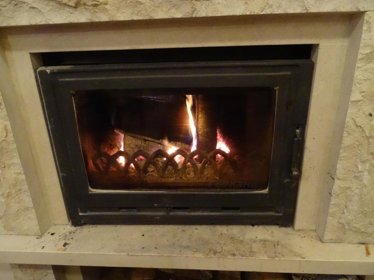 פמפורובו Apartment Darsi מראה חיצוני תמונה