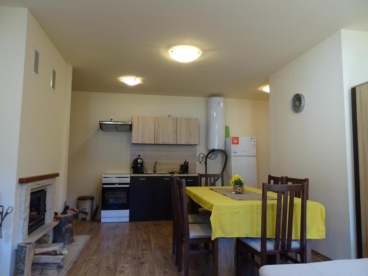פמפורובו Apartment Darsi מראה חיצוני תמונה